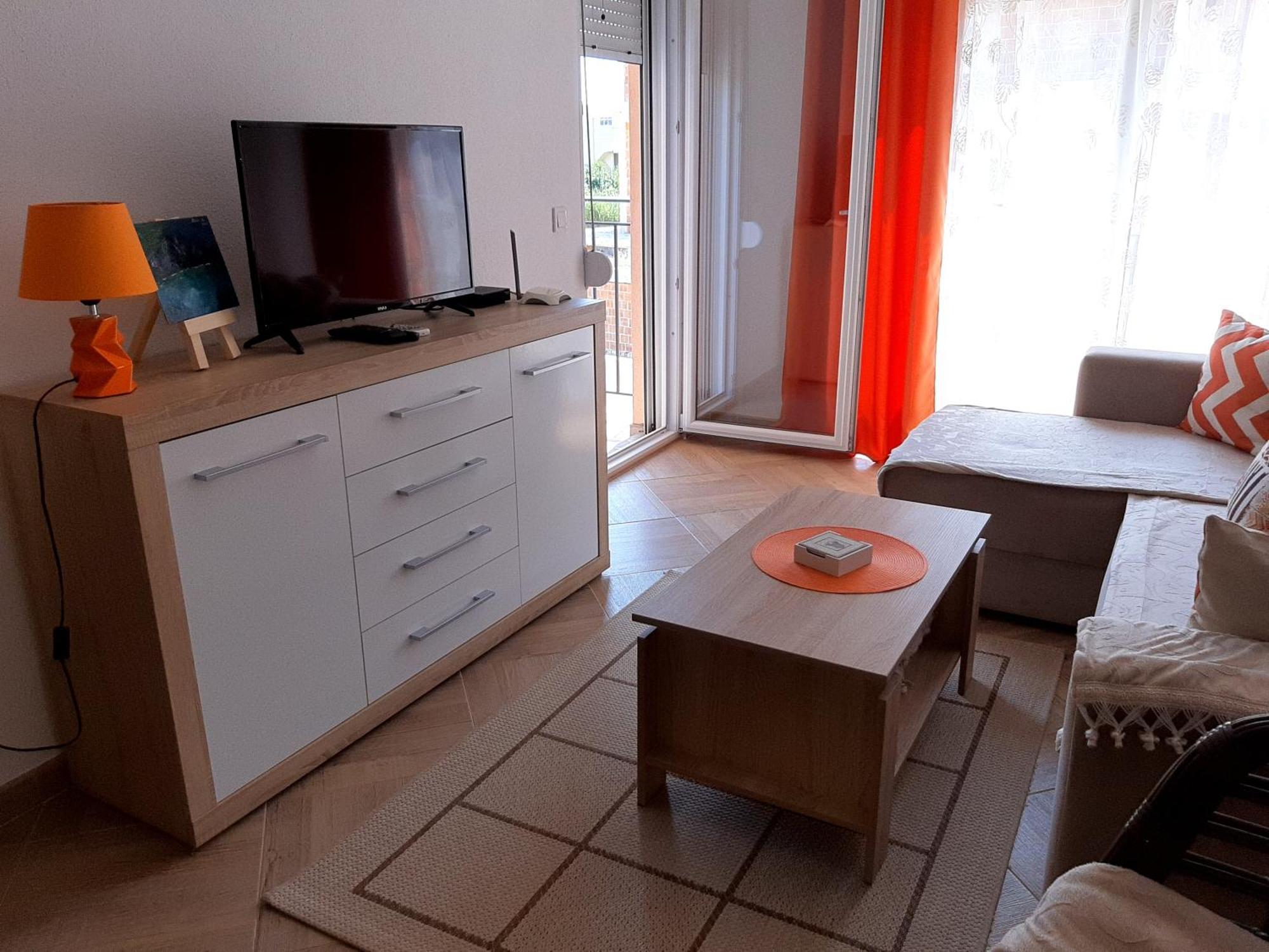 Apartments Maljevic Бар Екстер'єр фото