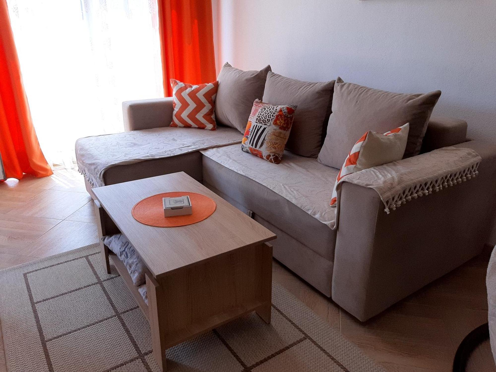 Apartments Maljevic Бар Екстер'єр фото