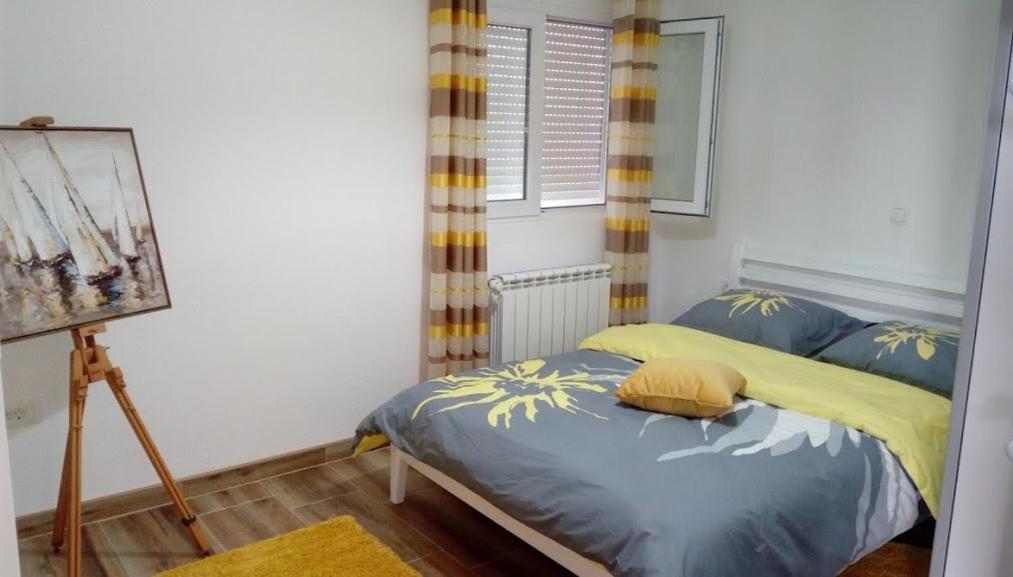 Apartments Maljevic Бар Екстер'єр фото